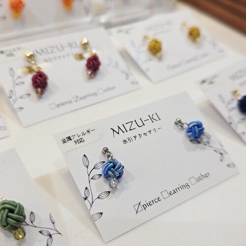 七五三ギフトにも。水引アクセサリーでハレの日を彩る。