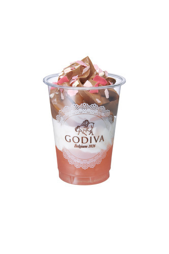 白桃ダークチョコレートソフトクリーム